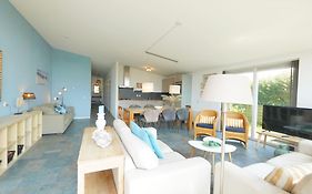 Beachlife 9